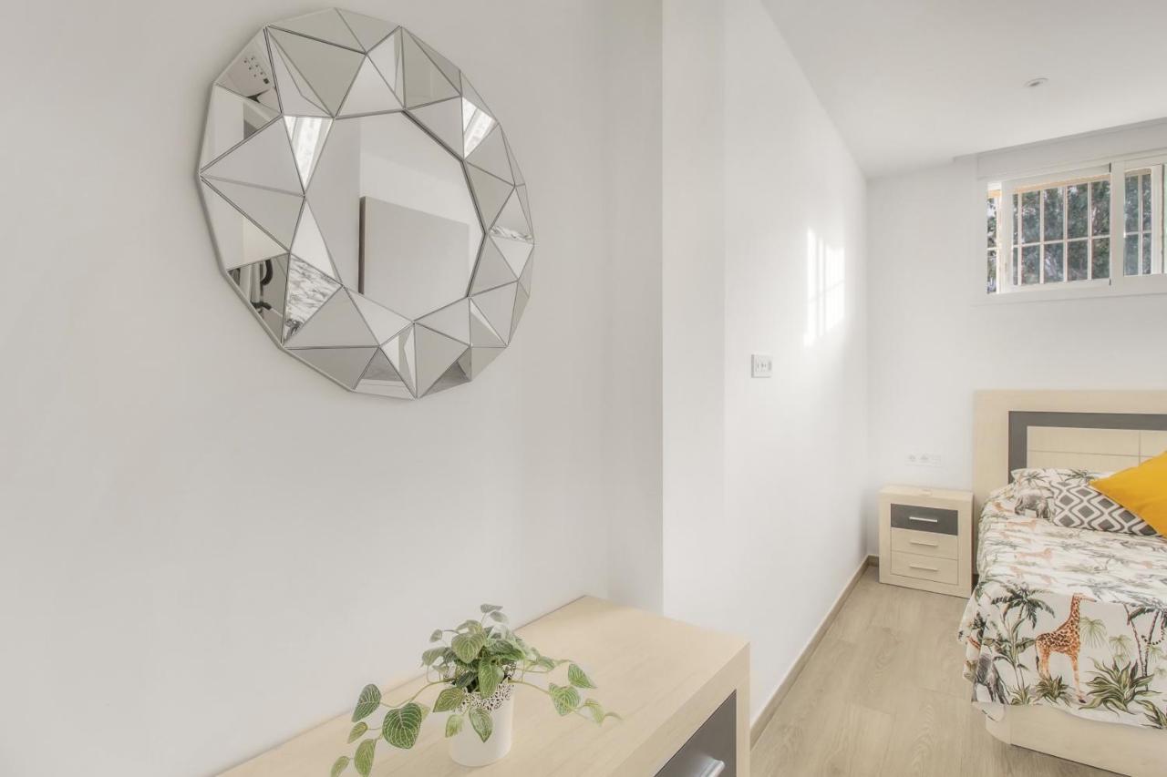 The Million Street Apartment Malaga Luaran gambar